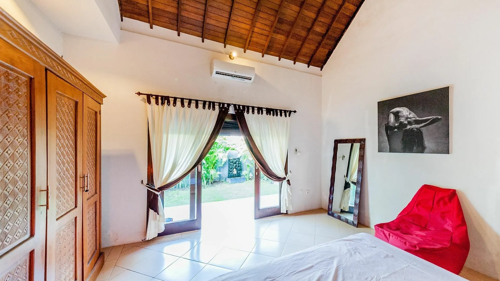 Mermaid Seminyak Villa  Seminyak (Bali)